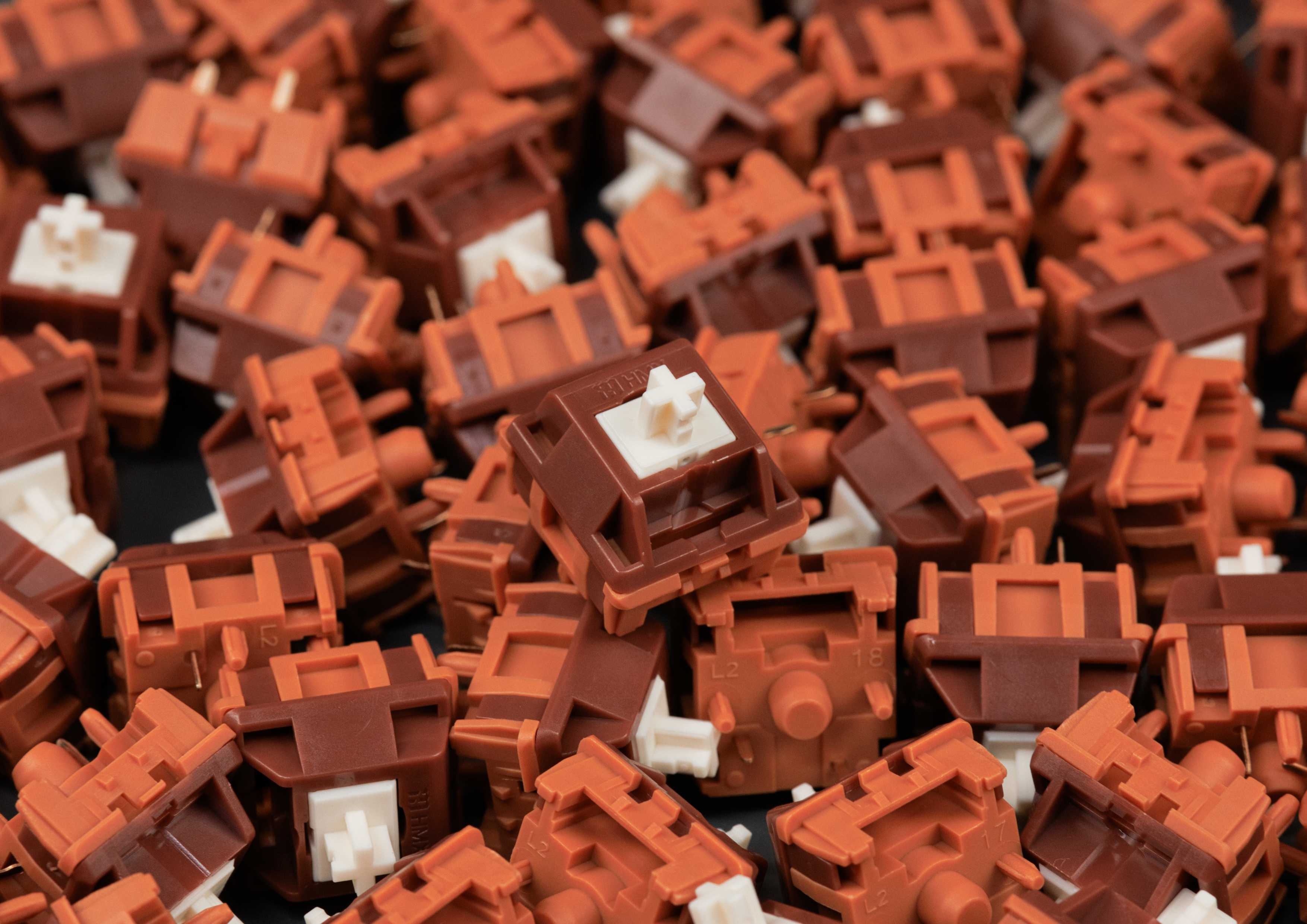 Switch-Drop: Neue HMX & Keygeek Switches + Cherry MX2A 450er-Bags