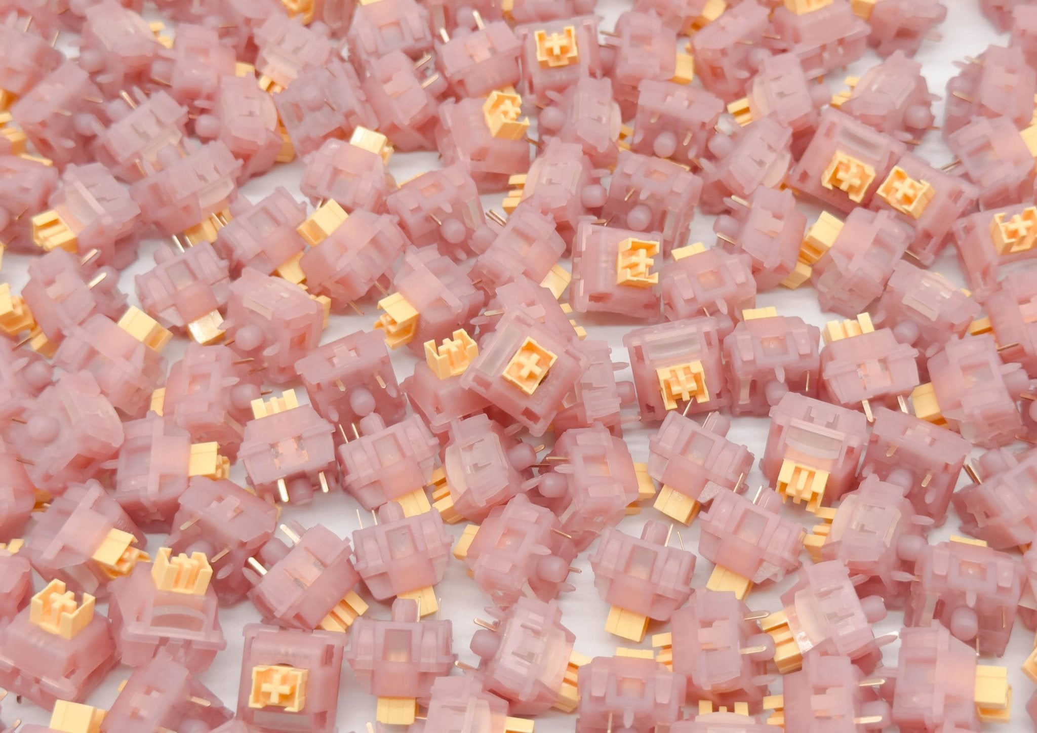 Outemu Silent Peach V3 Silent Linear Switches (10 Stück) - MonacoKeys