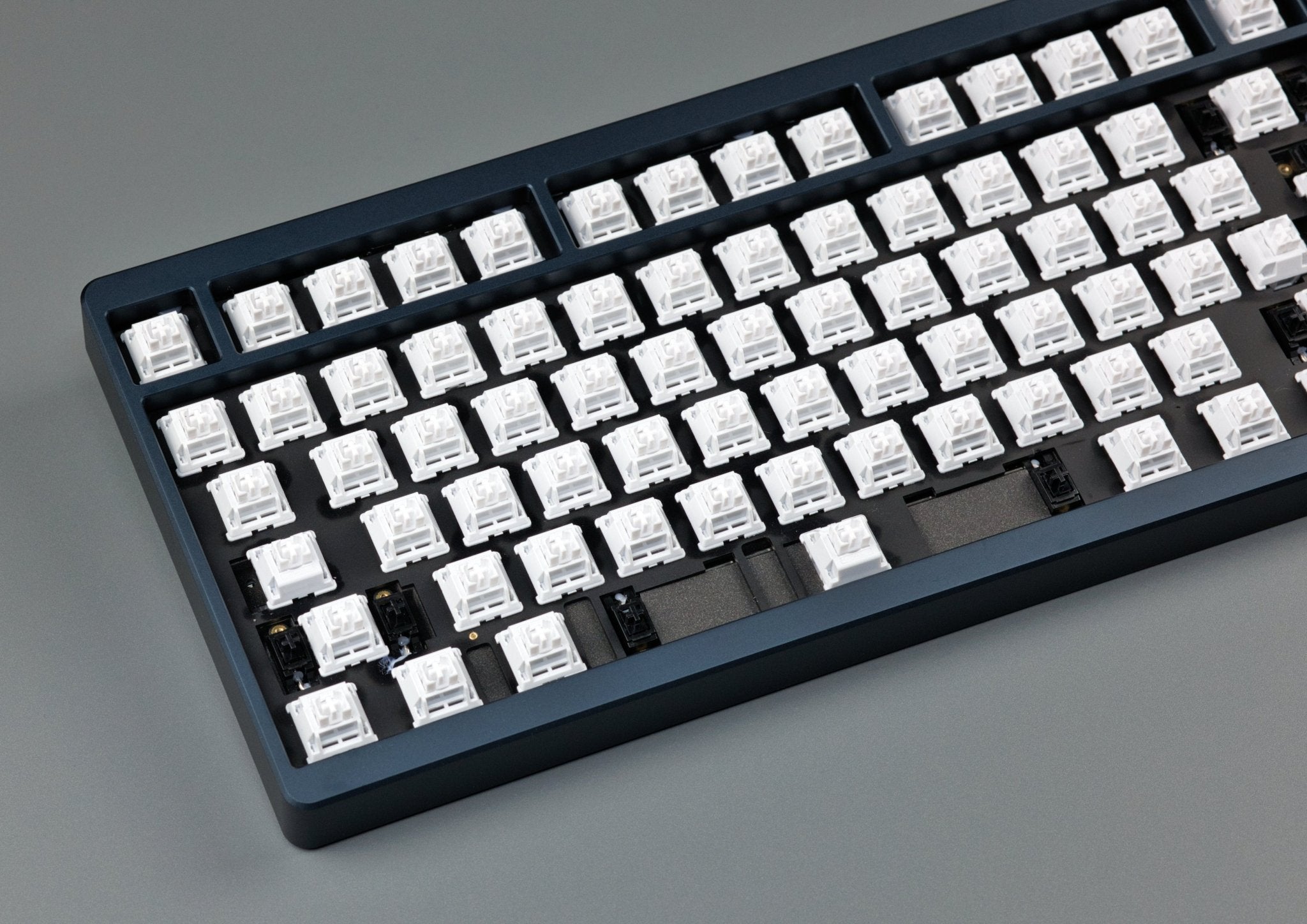 Chilkey ND104 - 100% Aluminium ISO+ANSI Tastatur - MonacoKeys