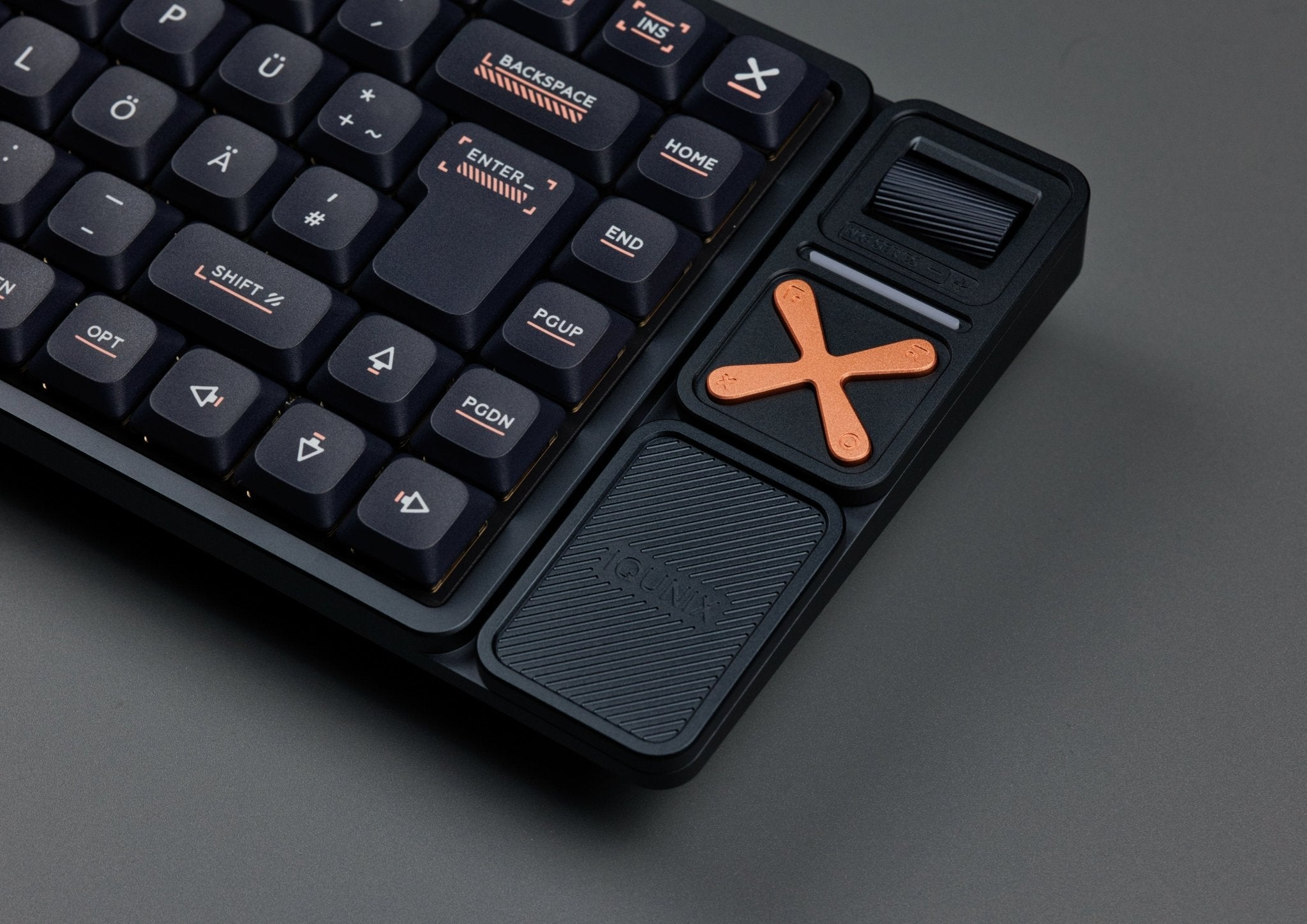 IQUNIX Magi75 - 75% Aluminium Low Profile Wireless Mechanical Keyboard - MonacoKeys