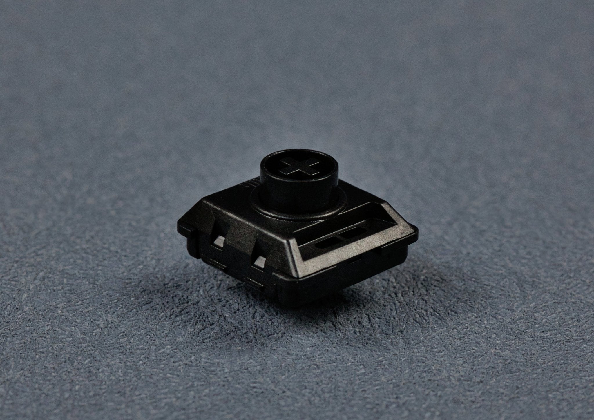 Kailh Elements All POM Choc V2 Low Profile Linear Switches (10 Stück) - MonacoKeys
