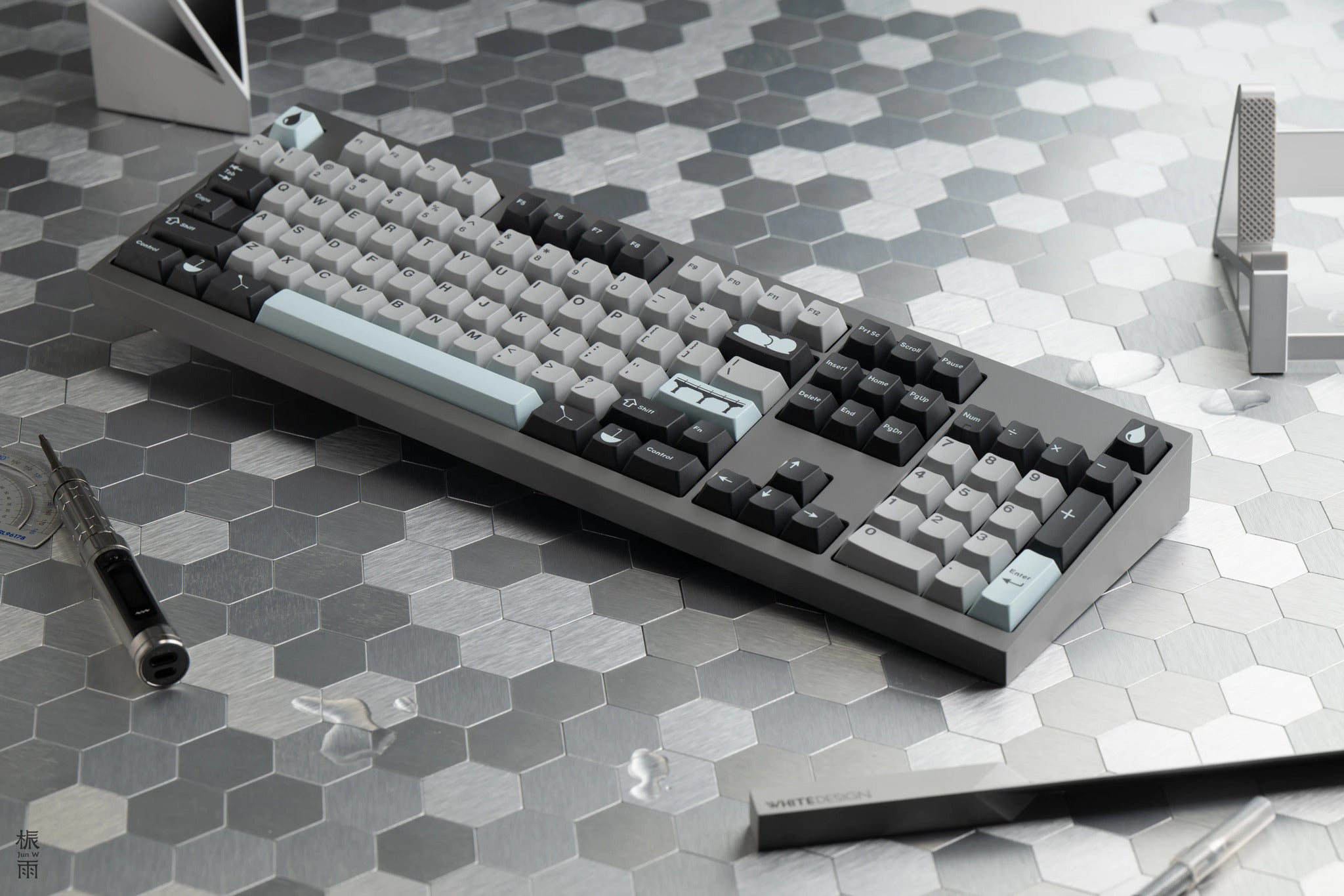 TofuLL - 100% Full Size Mechanical Aluminium Keyboard Kit