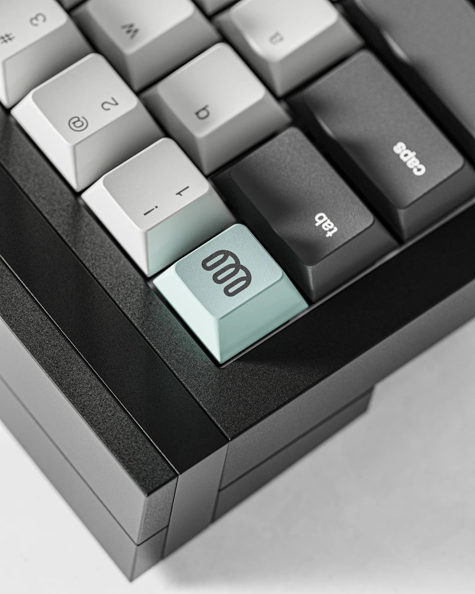 KCH Abstract Minimal - Cherry Profile PBT Dye-Sub Keycap Set - MonacoKeys