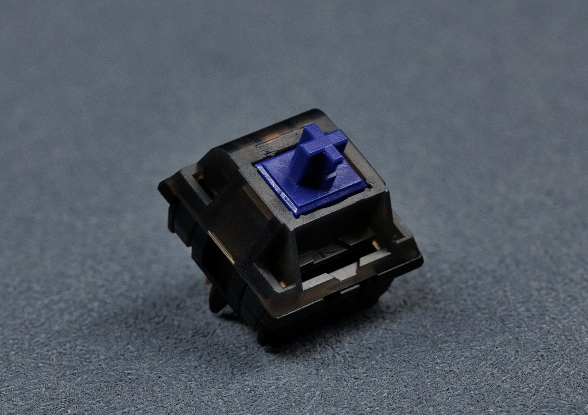 Keygeek B1 Linear Switches (10 Stück) - MonacoKeys