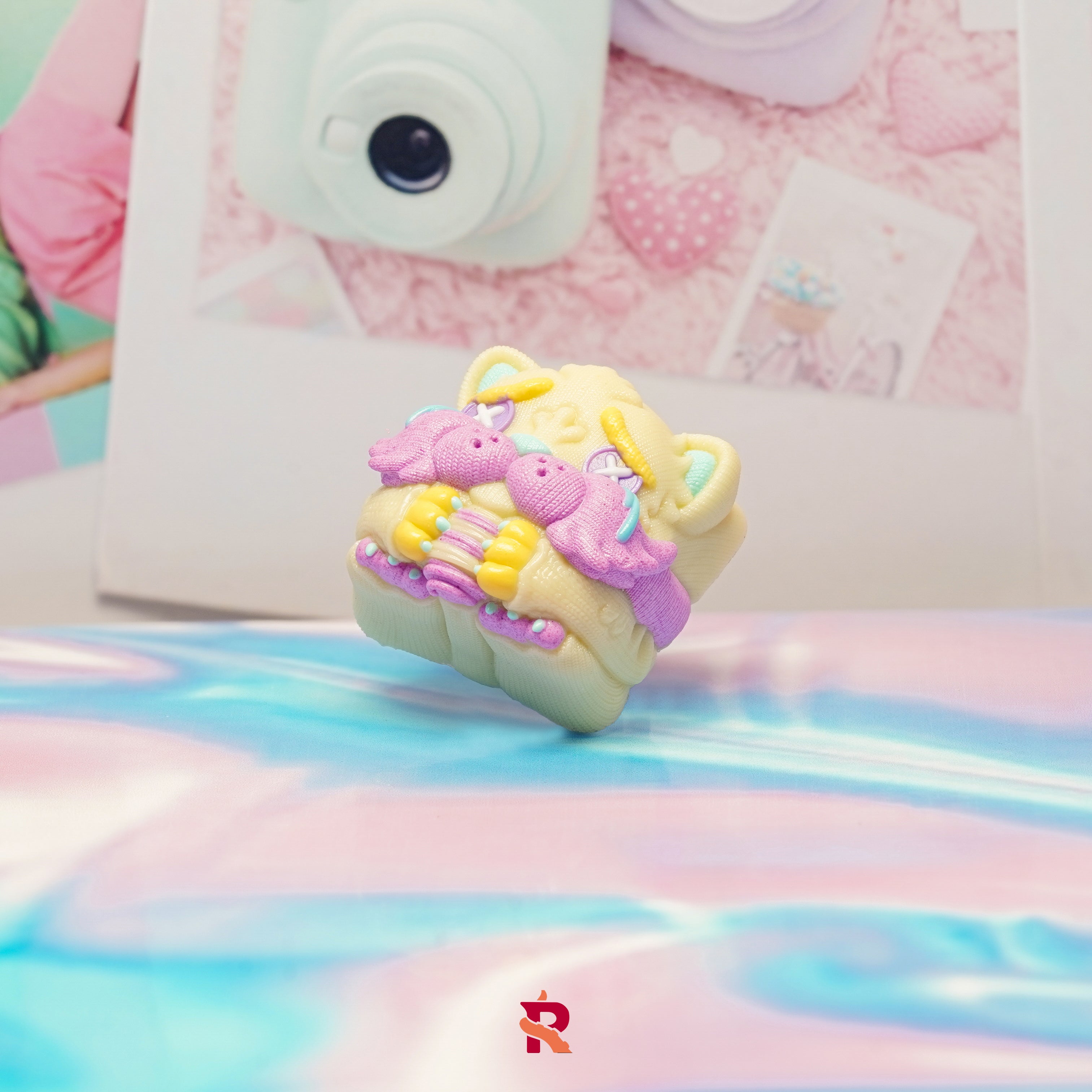 Abandoned Pets Analog Dreams Resin Artisan Keycap - MonacoKeys