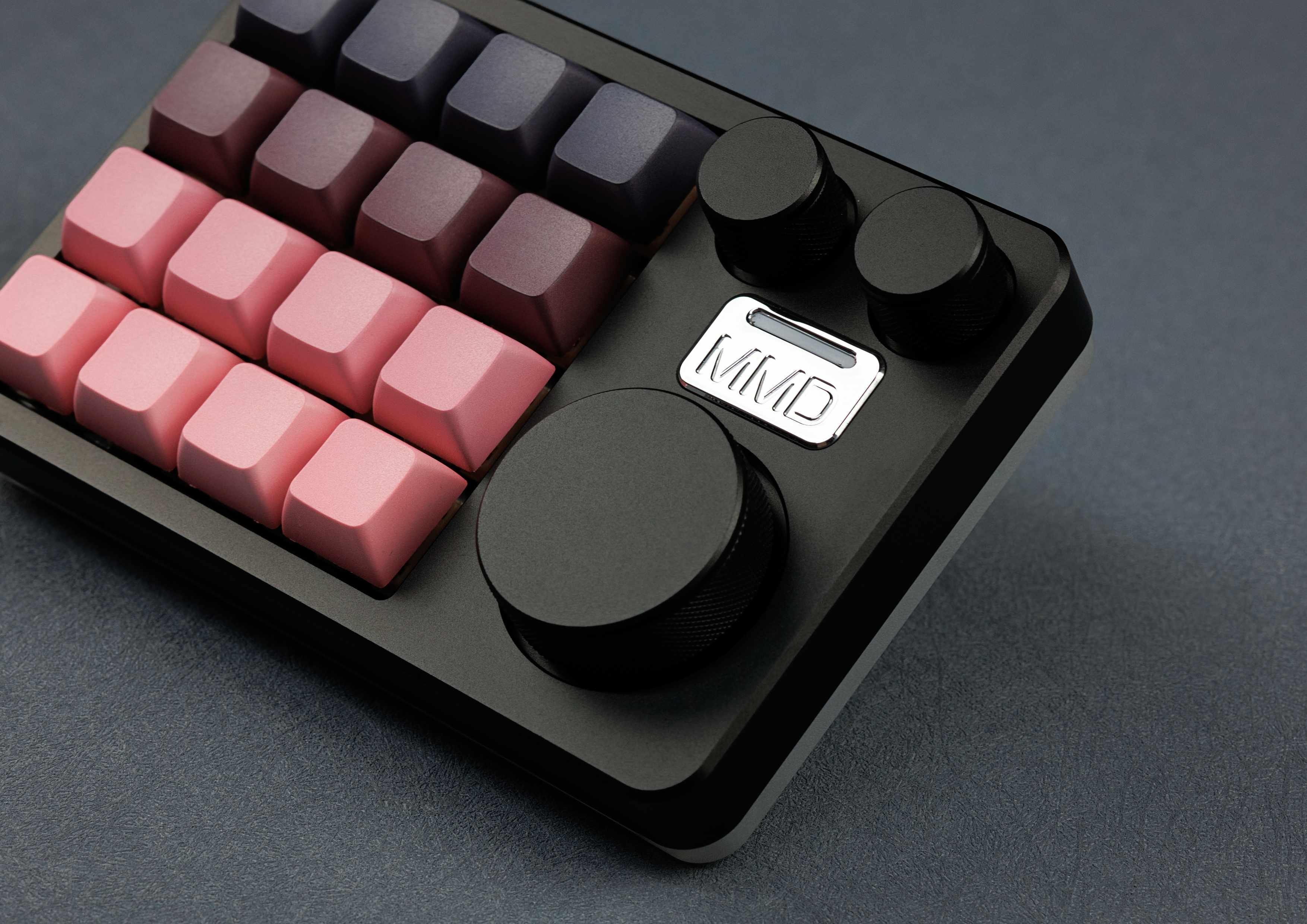 MMD KM16 Pro - QMK/VIA Wireless Aluminium Macropad Numpad - MonacoKeys