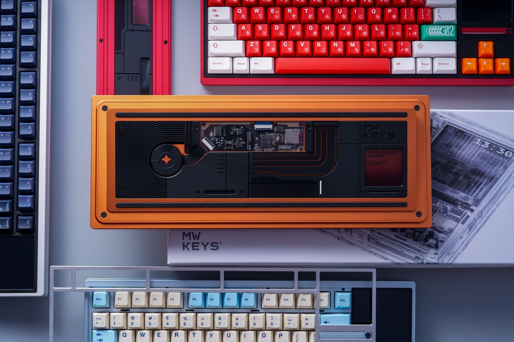 MW Mass80 - The Smartest Keyboard with Interactive Screen - MonacoKeys