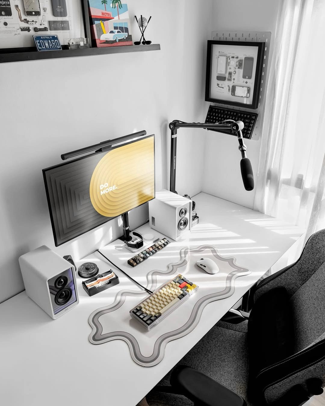 Substance Mauspad Deskmat - MonacoKeys