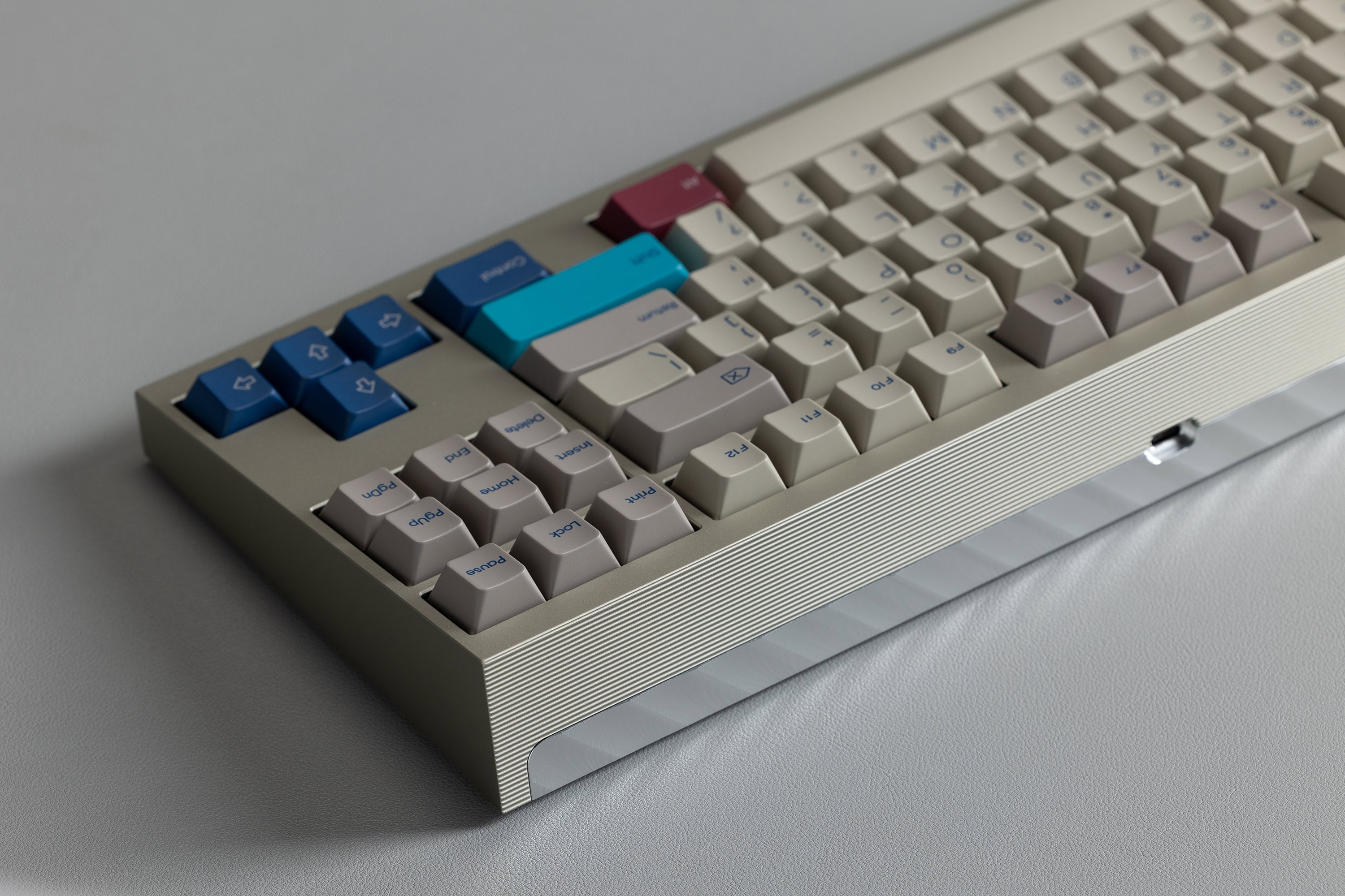 KBDFans TofuTKL R2 - 80% TKL Mechanical Aluminium Keyboard Kit - MonacoKeys