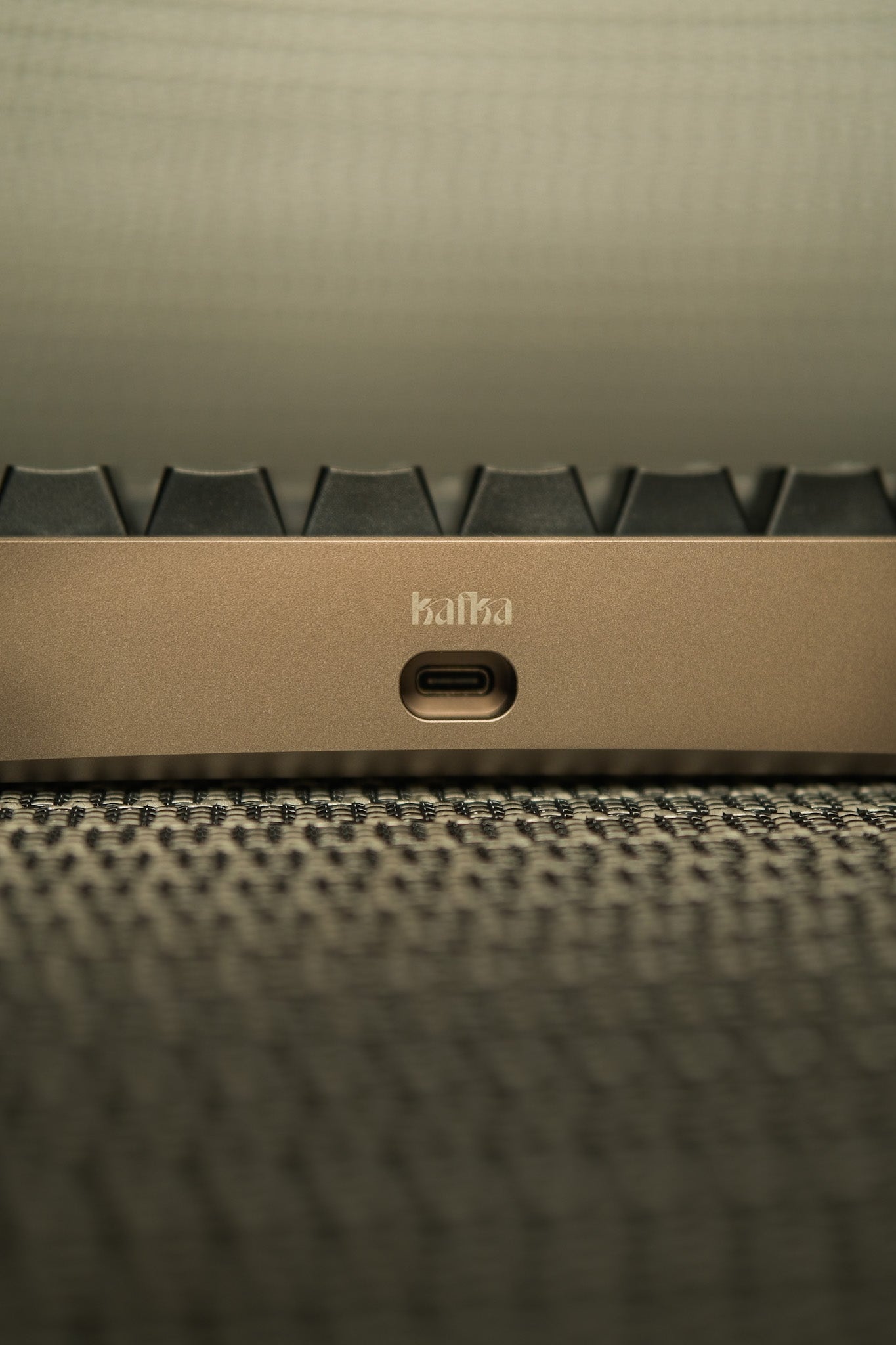 Typface Kafka - Hall Effect Fully Built Keyboard - MonacoKeys