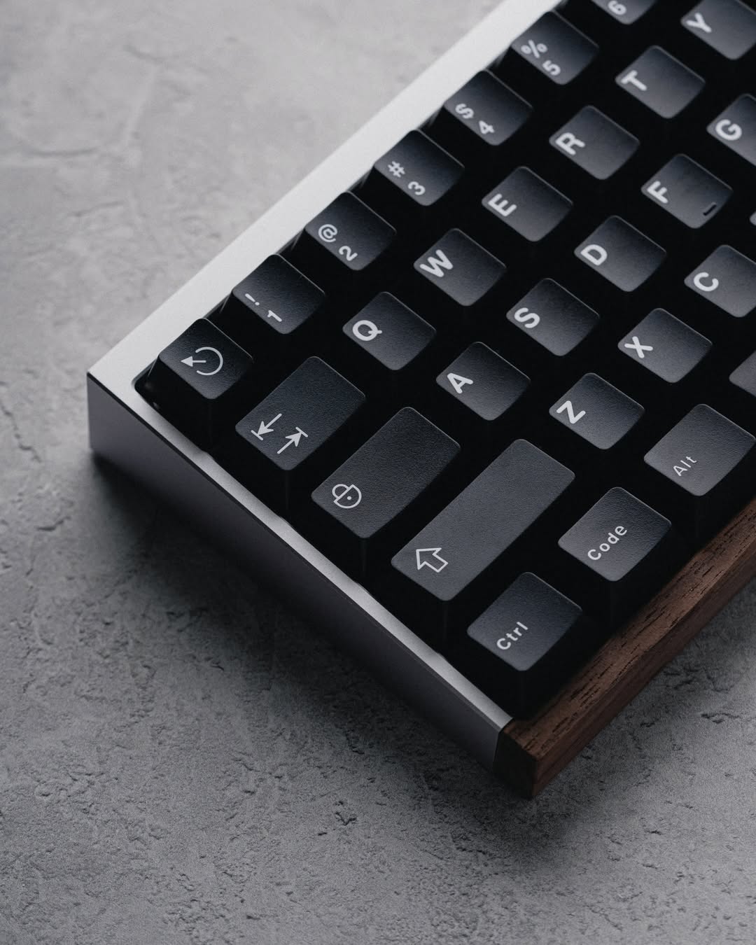 Typface Kafka - Hall Effect Fully Built Keyboard - MonacoKeys
