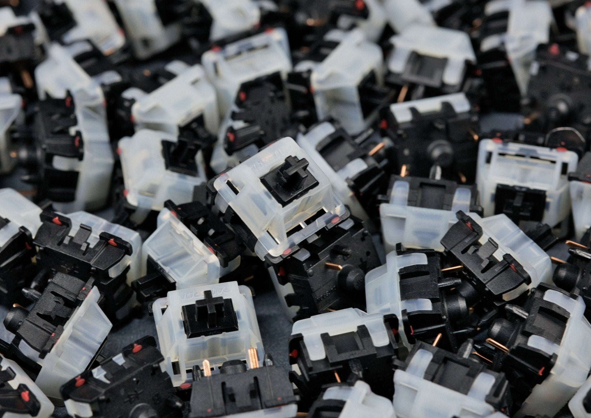 Gateron Deepping Linear Switches (10 Stück) - MonacoKeys
