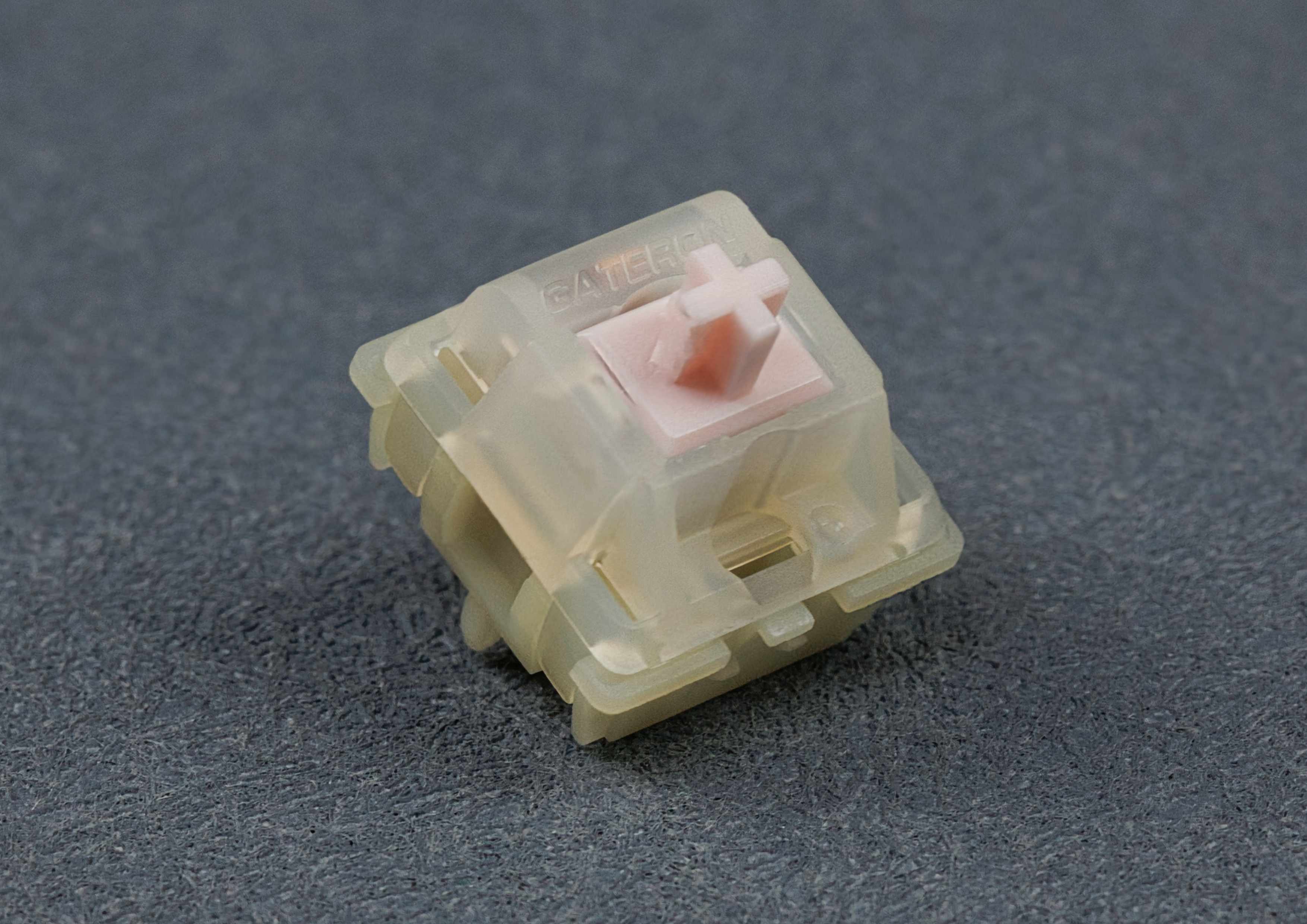 Gateron Milky Pink Pro KS-3X1 Silent Linear Switches (10 Stück) - MonacoKeys