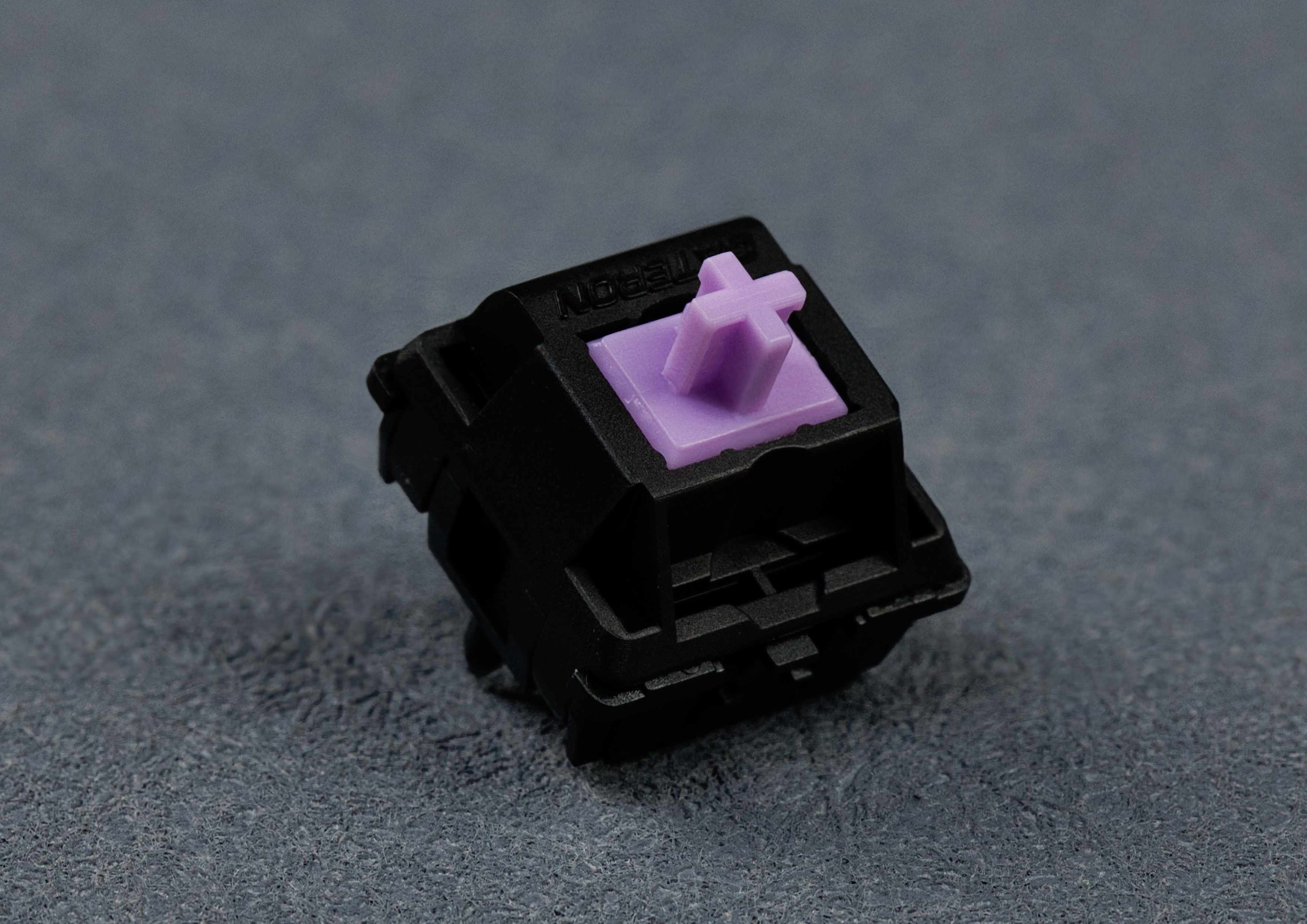Gateron Oil King Purple Silent Tactile Switches (10 Stück) - MonacoKeys