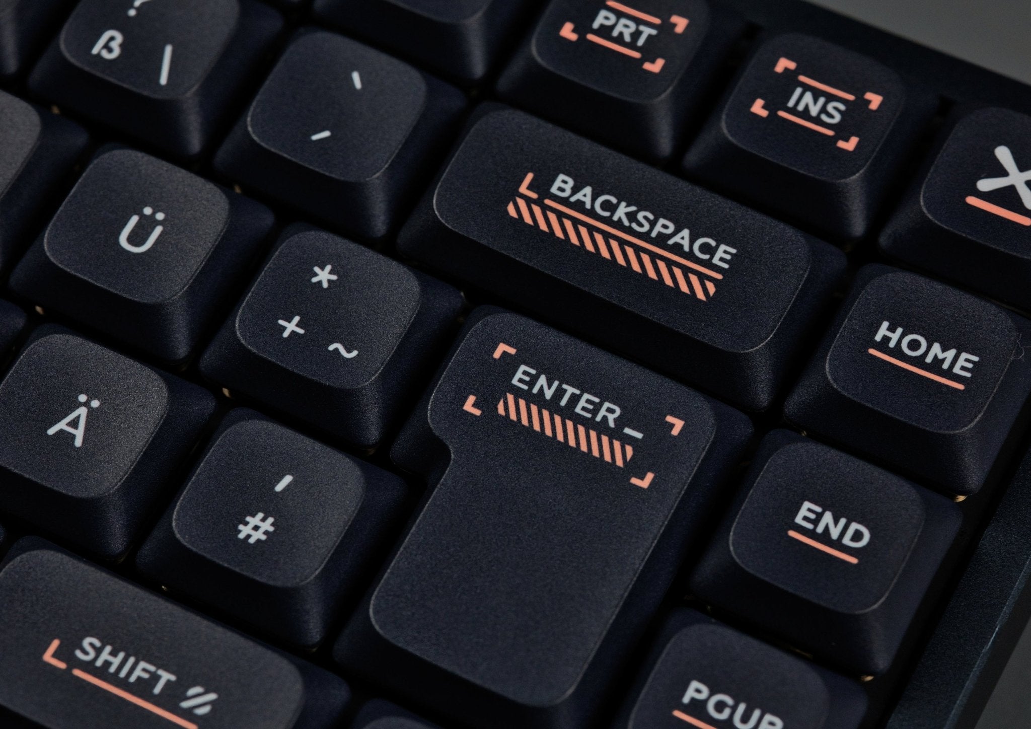 IQUNIX Magi75 - 75% Aluminium Low Profile Wireless Mechanical Keyboard - MonacoKeys