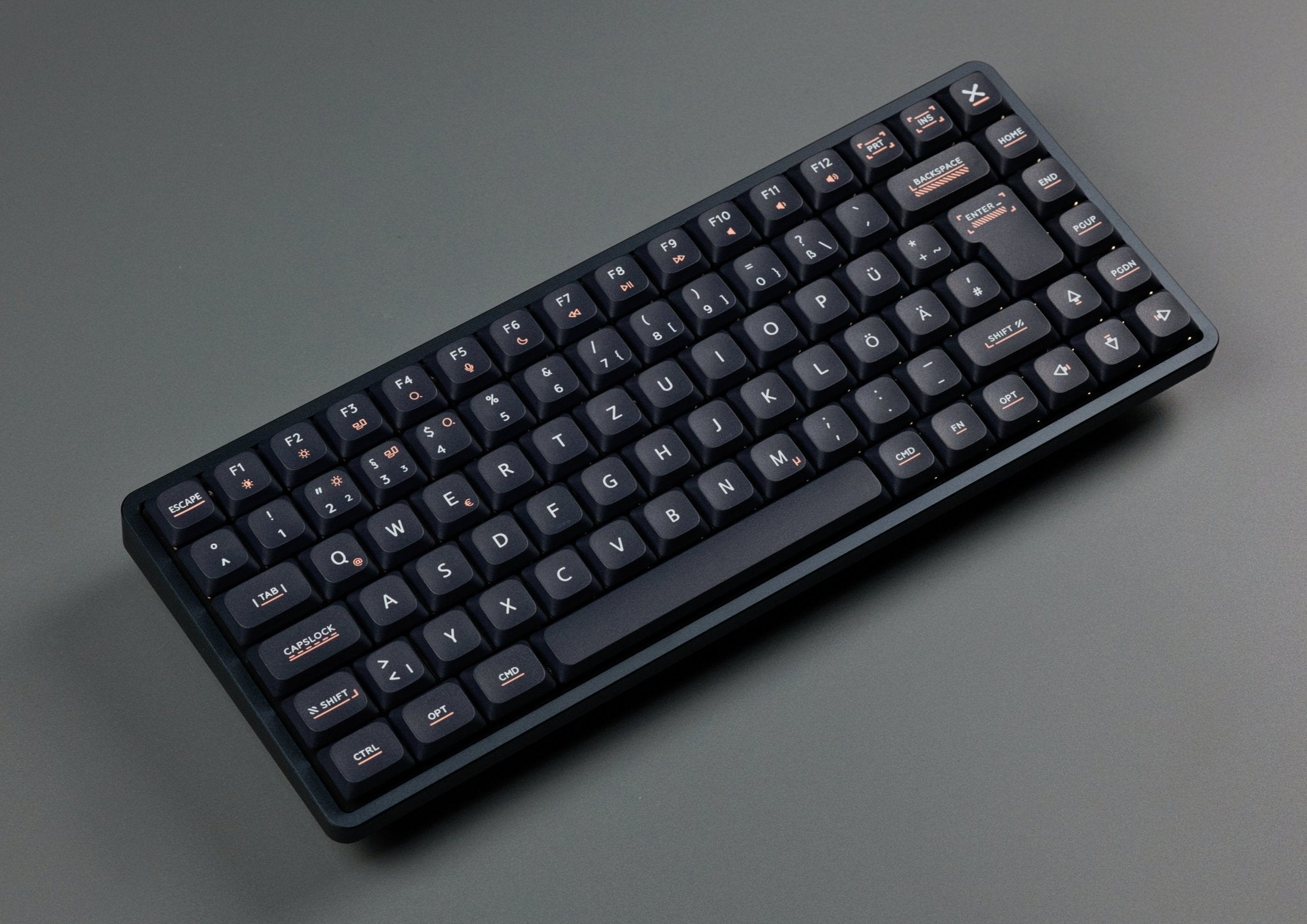IQUNIX Magi75 - 75% Aluminium Low Profile Wireless Mechanical Keyboard - MonacoKeys