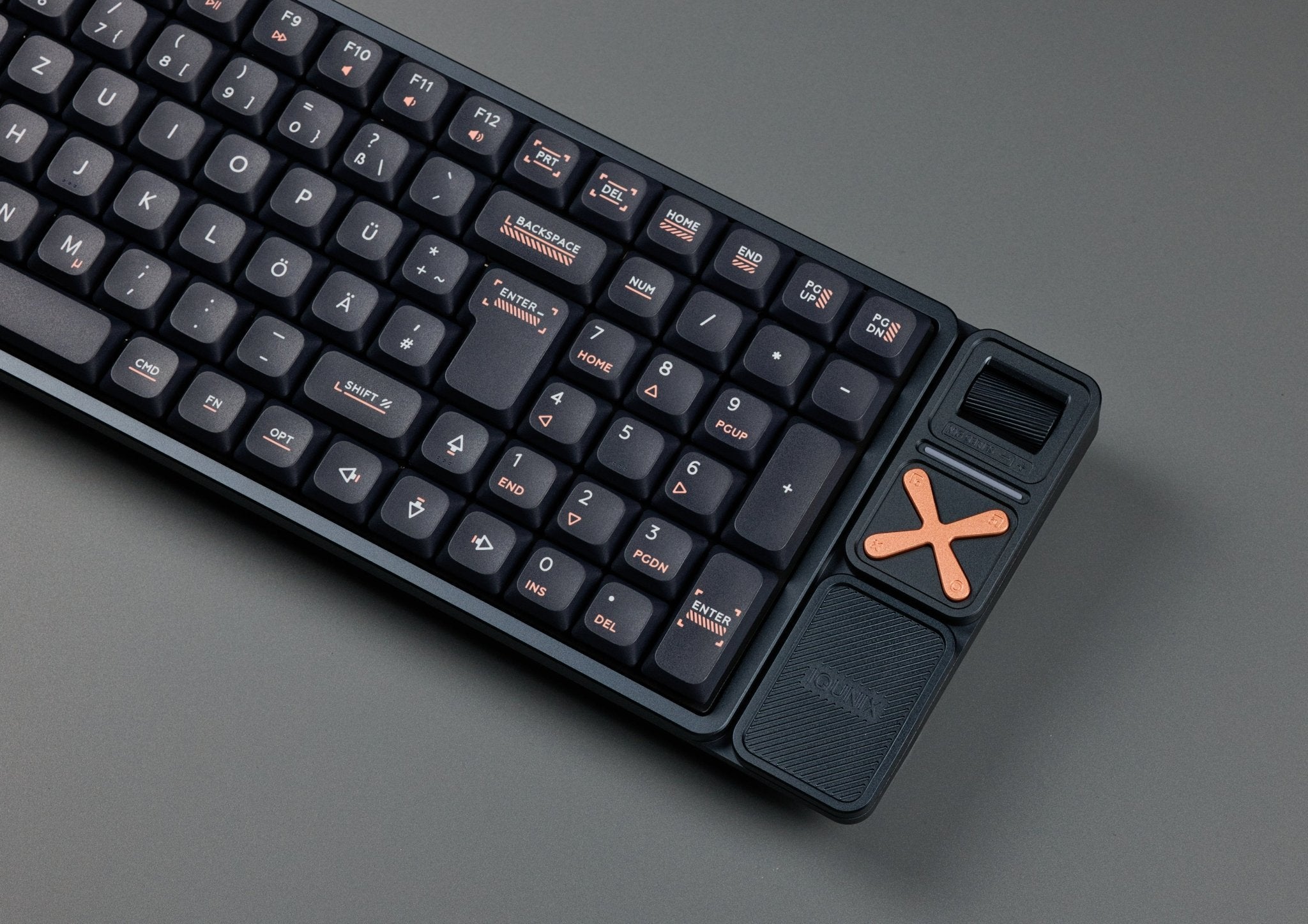 IQUNIX Magi96 - 96% Aluminium Low Profile Wireless Mechanical Keyboard - MonacoKeys
