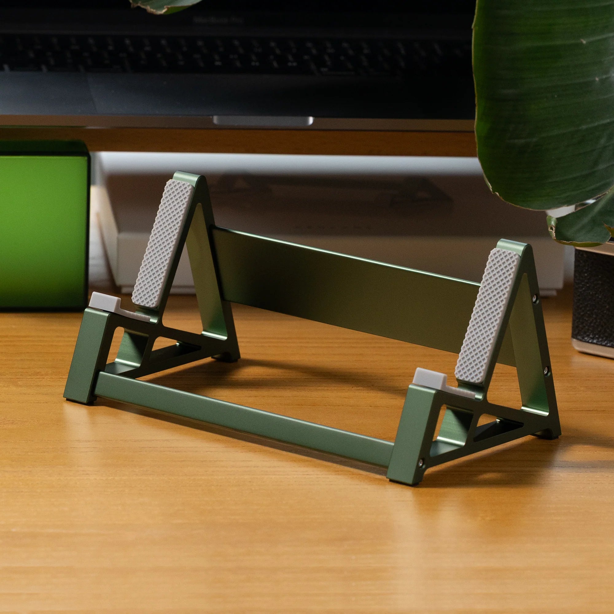 KBDFans Aluminum Keyboard Stand - MonacoKeys