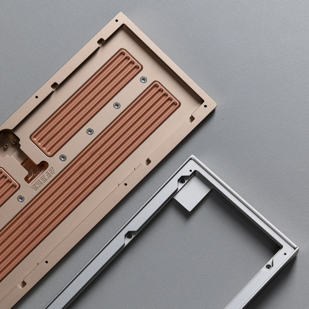 KBDFans KO-Onibi 60% keyboard kit, disassembled case parts side by side
