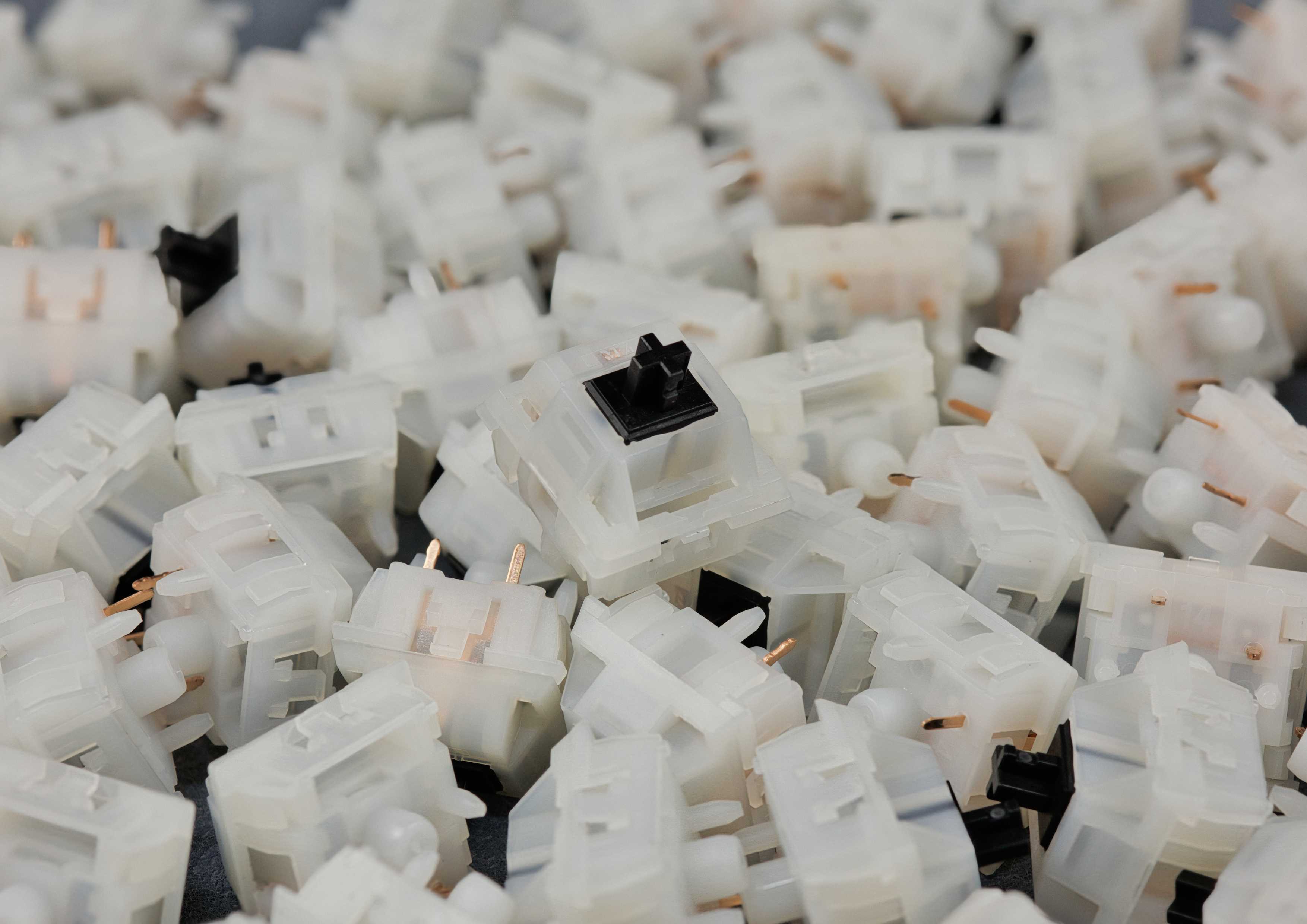 Keygeek Y3X Linear Switches (10 Stück) - MonacoKeys