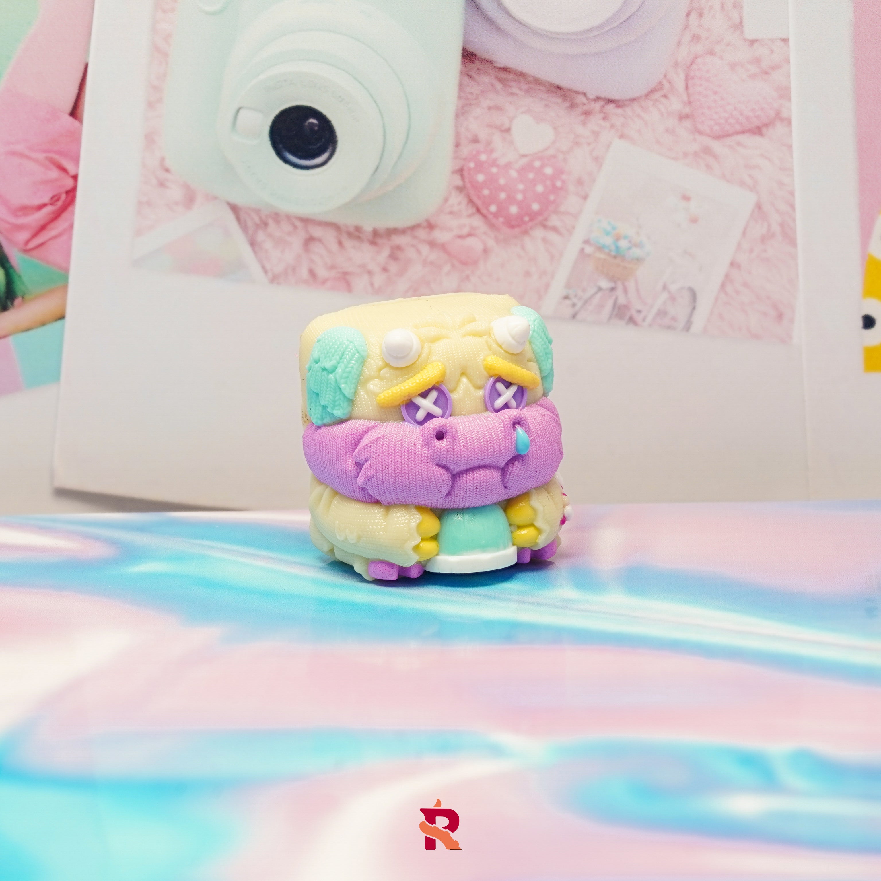 Abandoned Pets Analog Dreams Resin Artisan Keycap - MonacoKeys