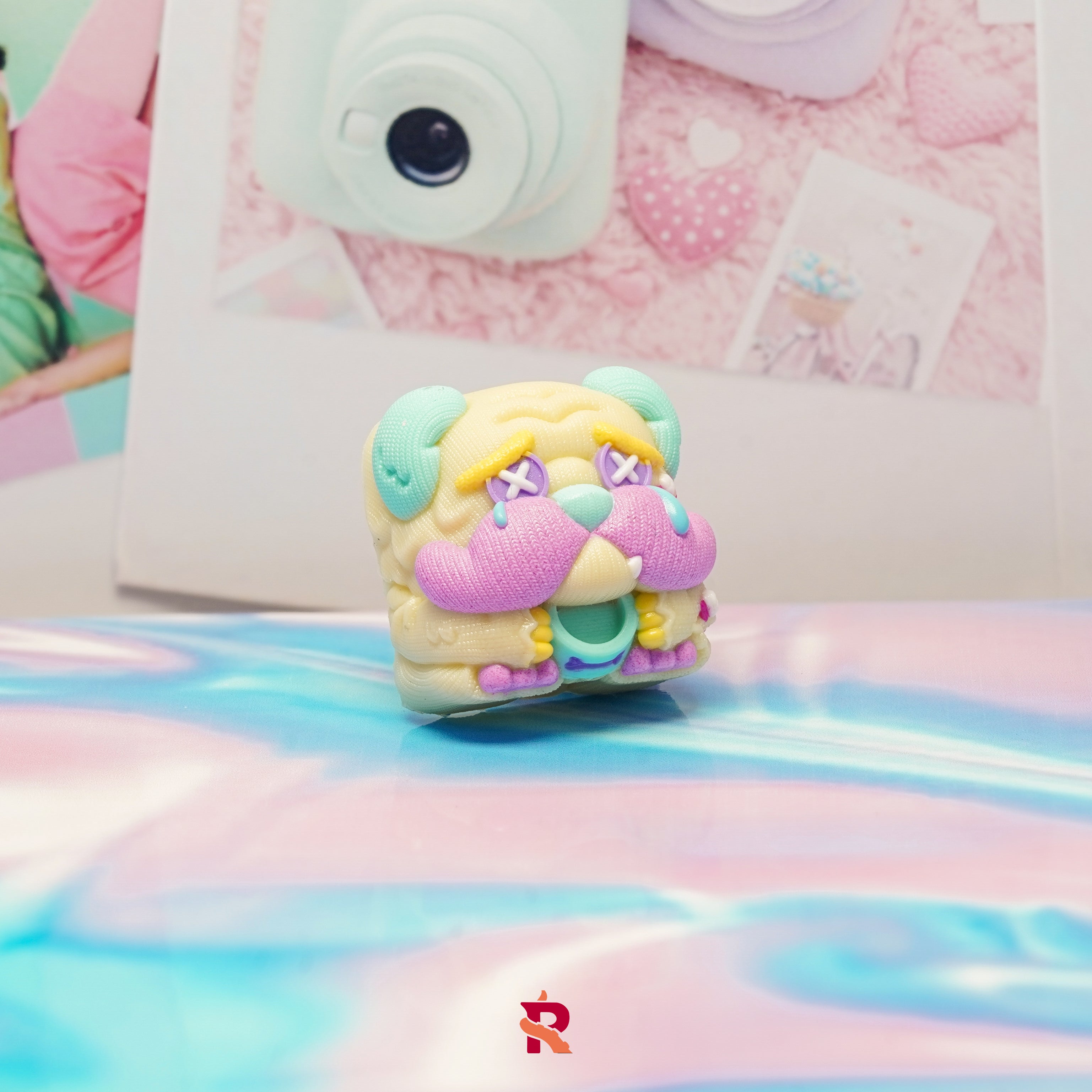 Abandoned Pets Analog Dreams Resin Artisan Keycap - MonacoKeys
