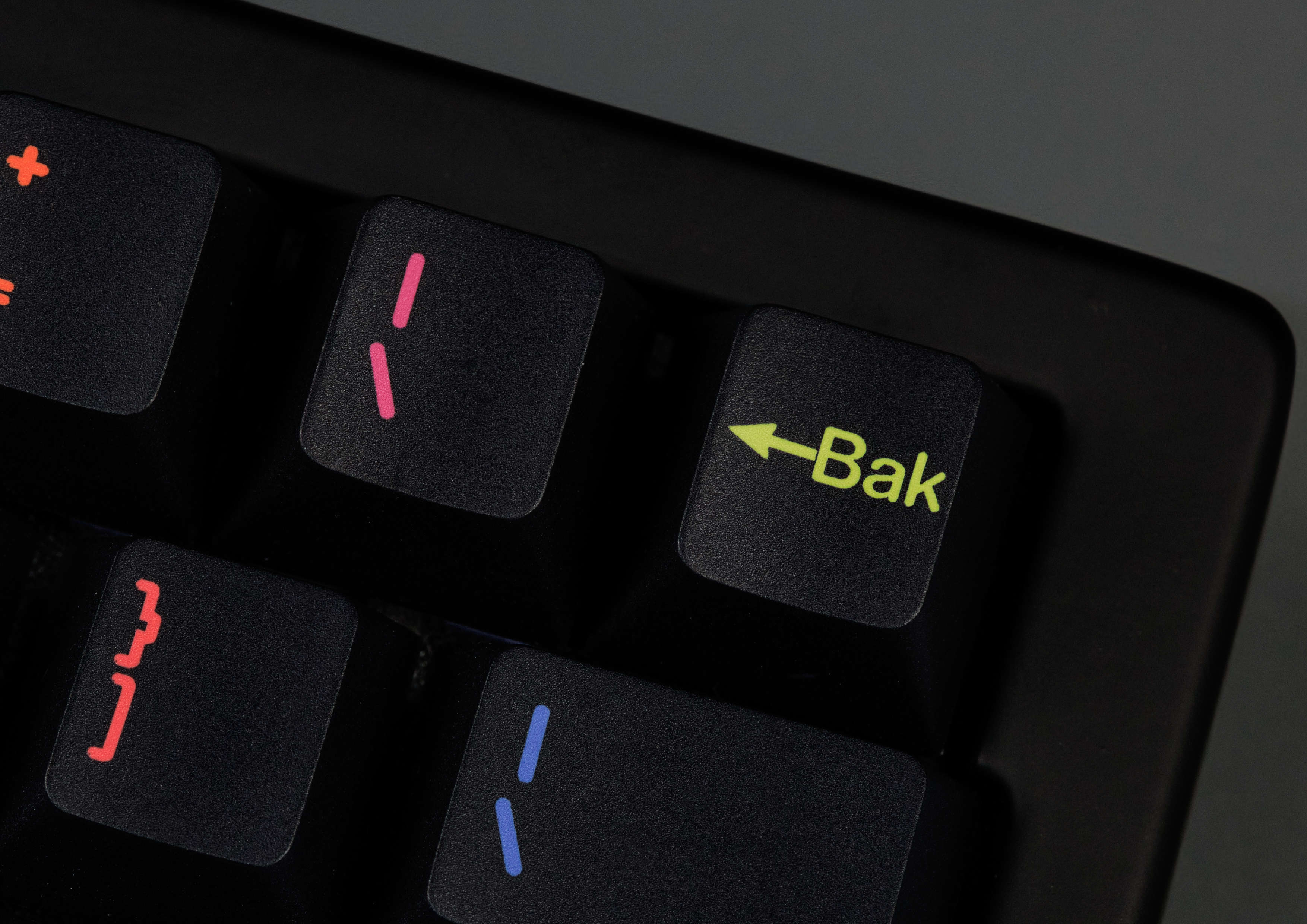 MMD EIF68 - Alice Wireless Aluminium Mechanical Keyboard - MonacoKeys