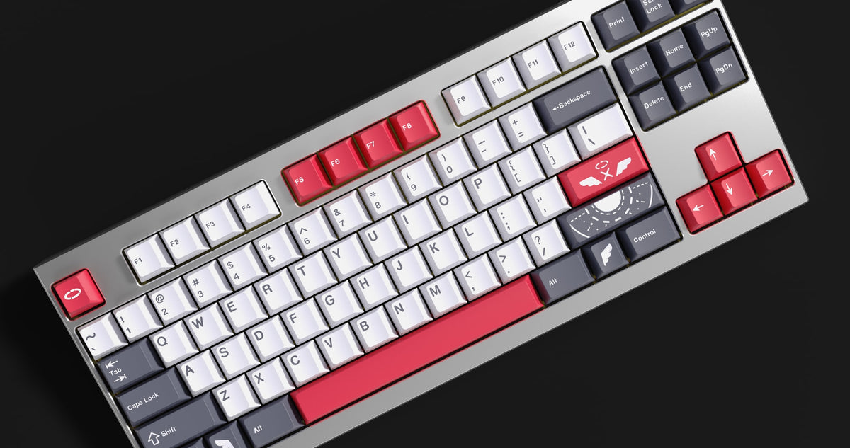 MW Datenshi Keycap Set (Render) auf einer silbernen TKL-Tastatur mit roten F-Tasten und Pfeiltasten