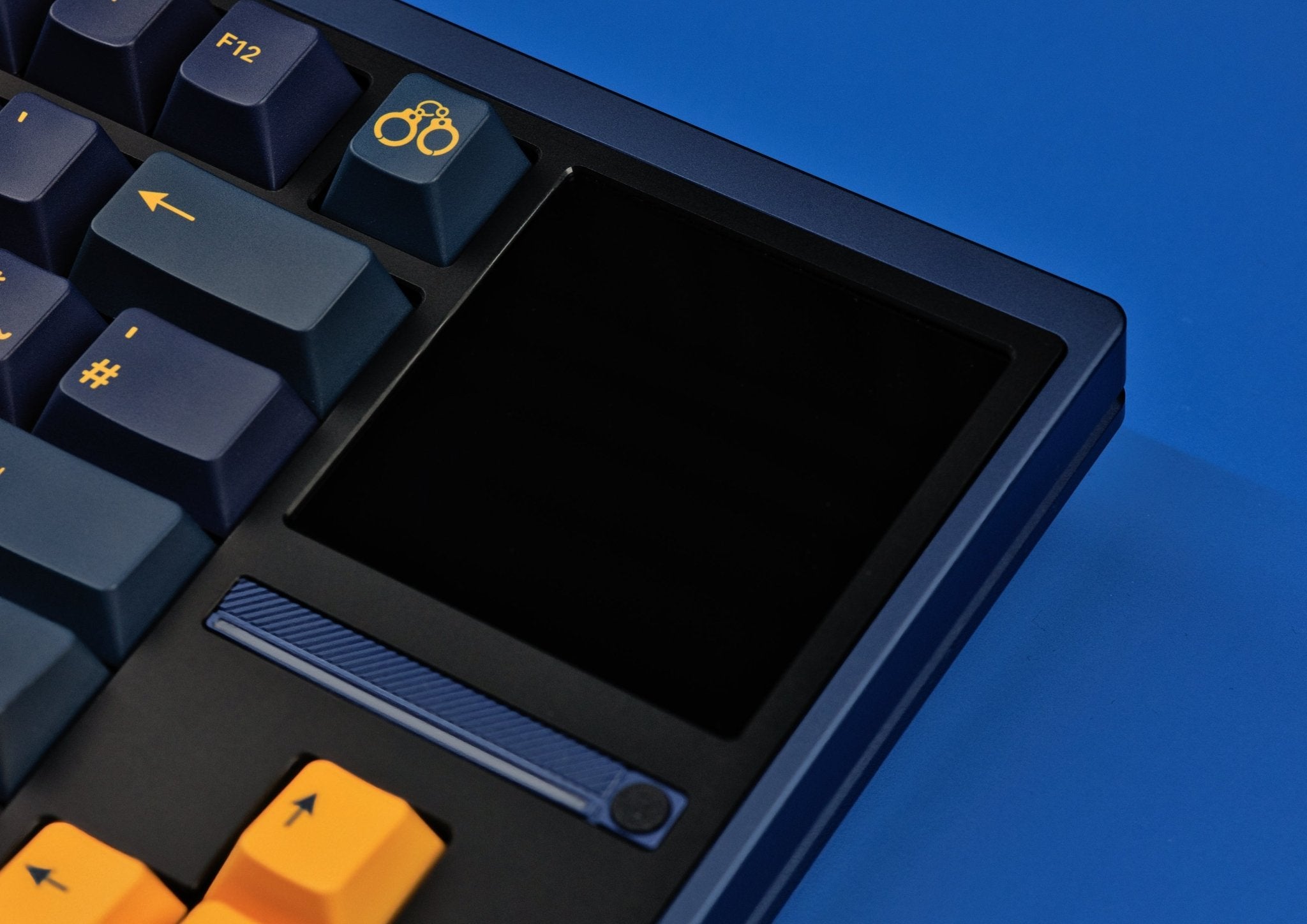 MW Mass80 - The Smartest Keyboard with Interactive Screen - MonacoKeys