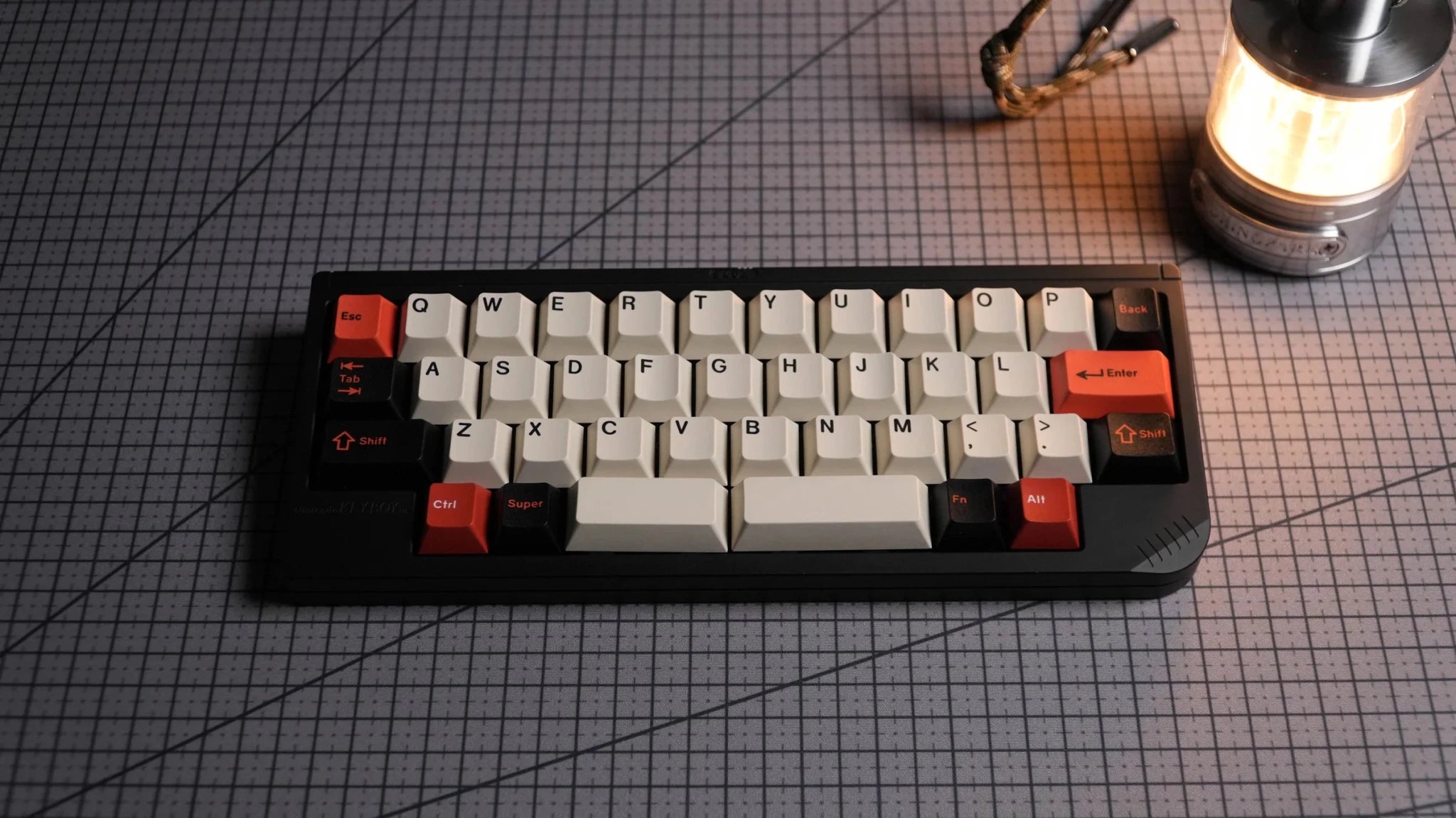 Niuniu KB40 - 40% Custom Keyboard Kit - MonacoKeys