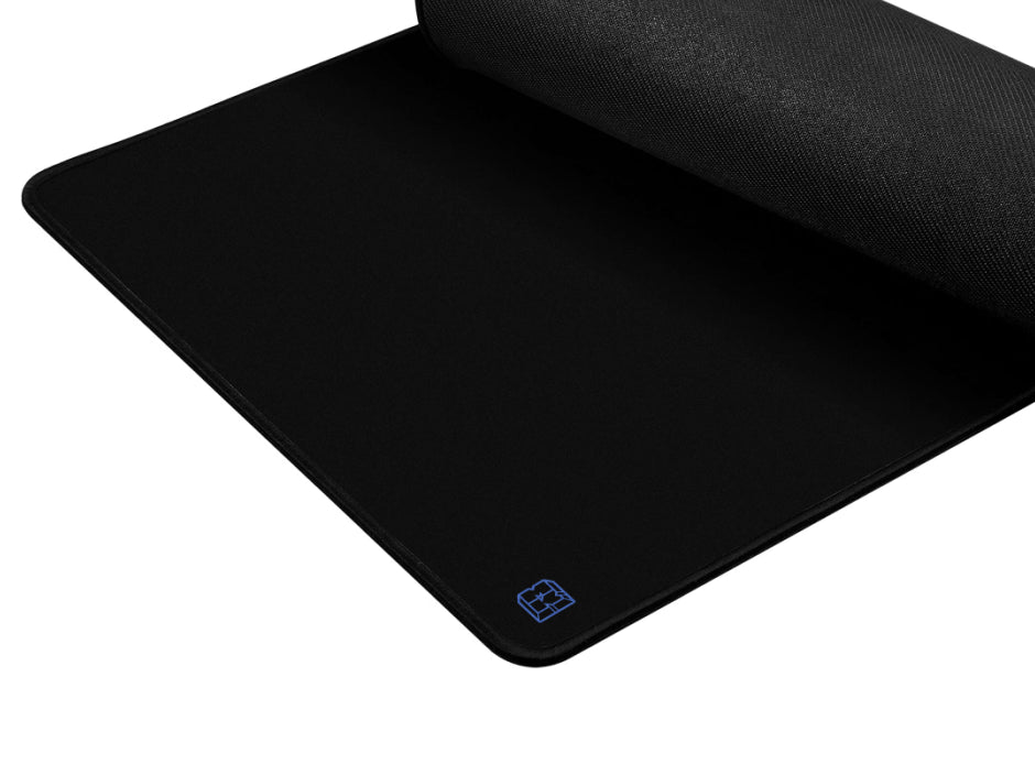 Simplicity Full Black Mauspad Deskmat - MonacoKeys