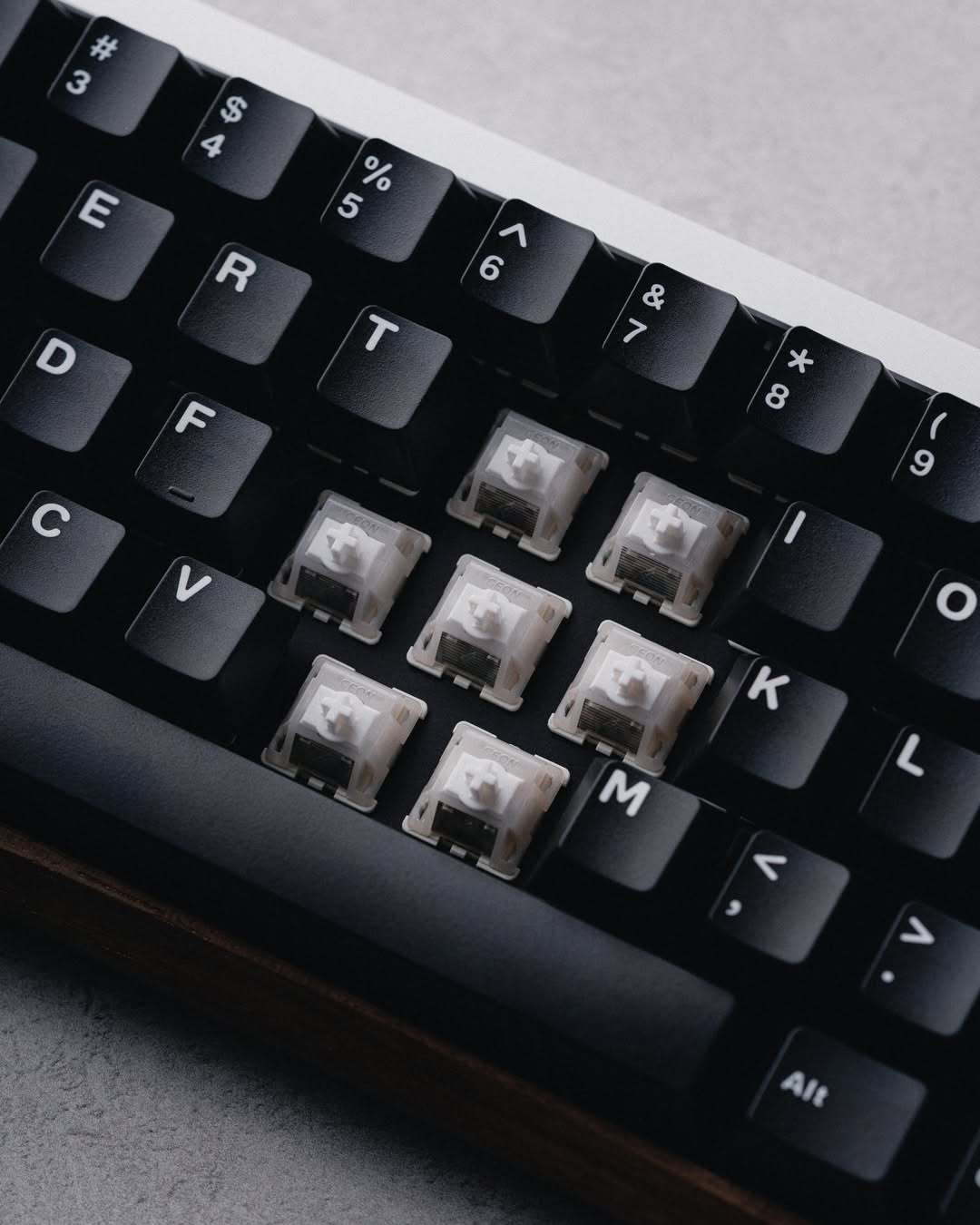 Typface Kafka - Hall Effect Fully Built Keyboard - MonacoKeys